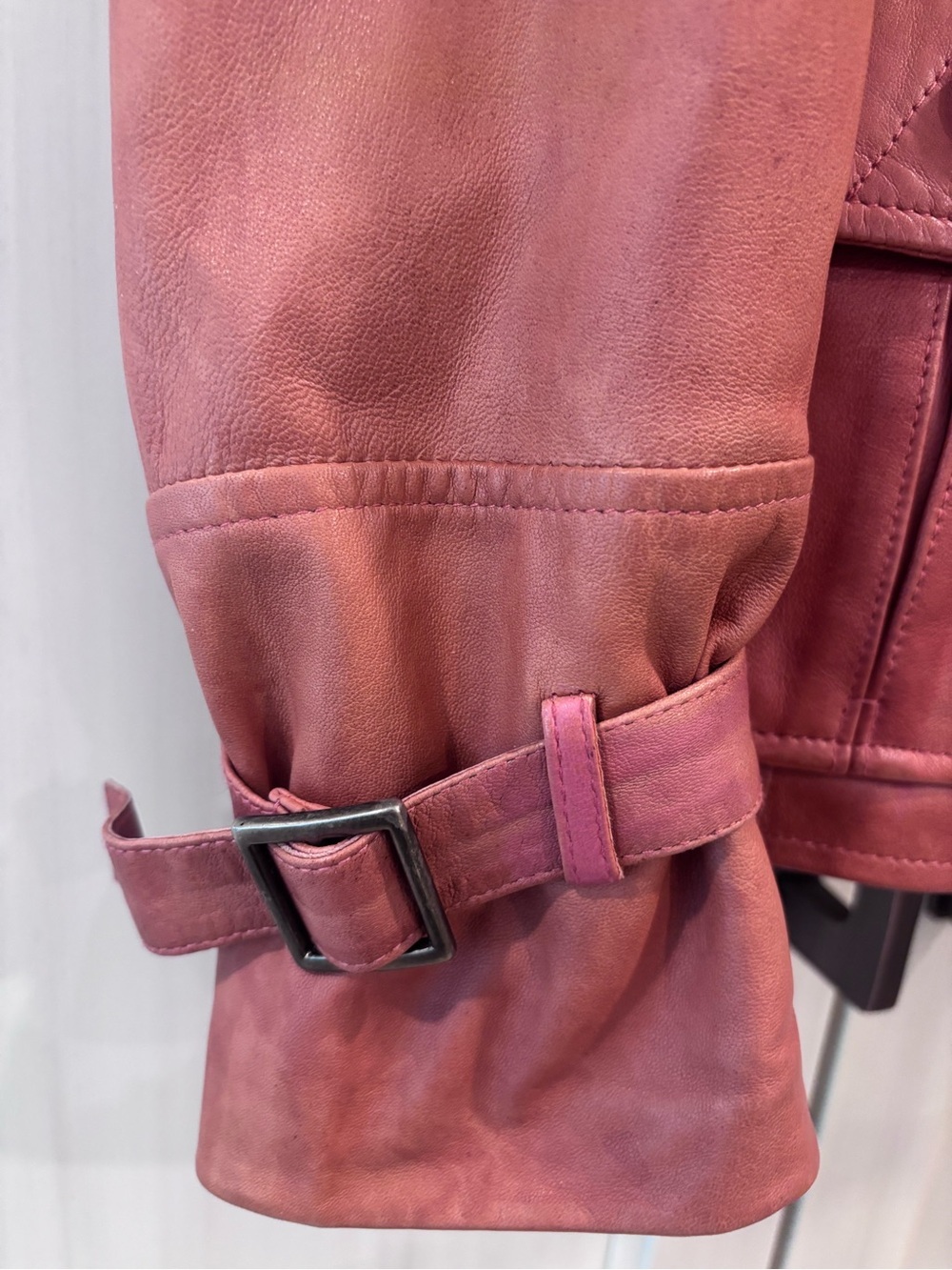 Danier genuine leather blazer jacket coral/dusty rose large button front - Picture 6 of 14